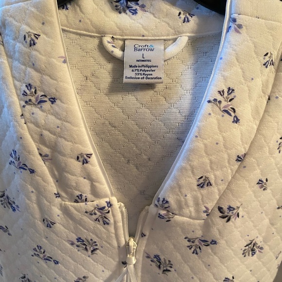 Quilted House coat - Picture 3 of 3